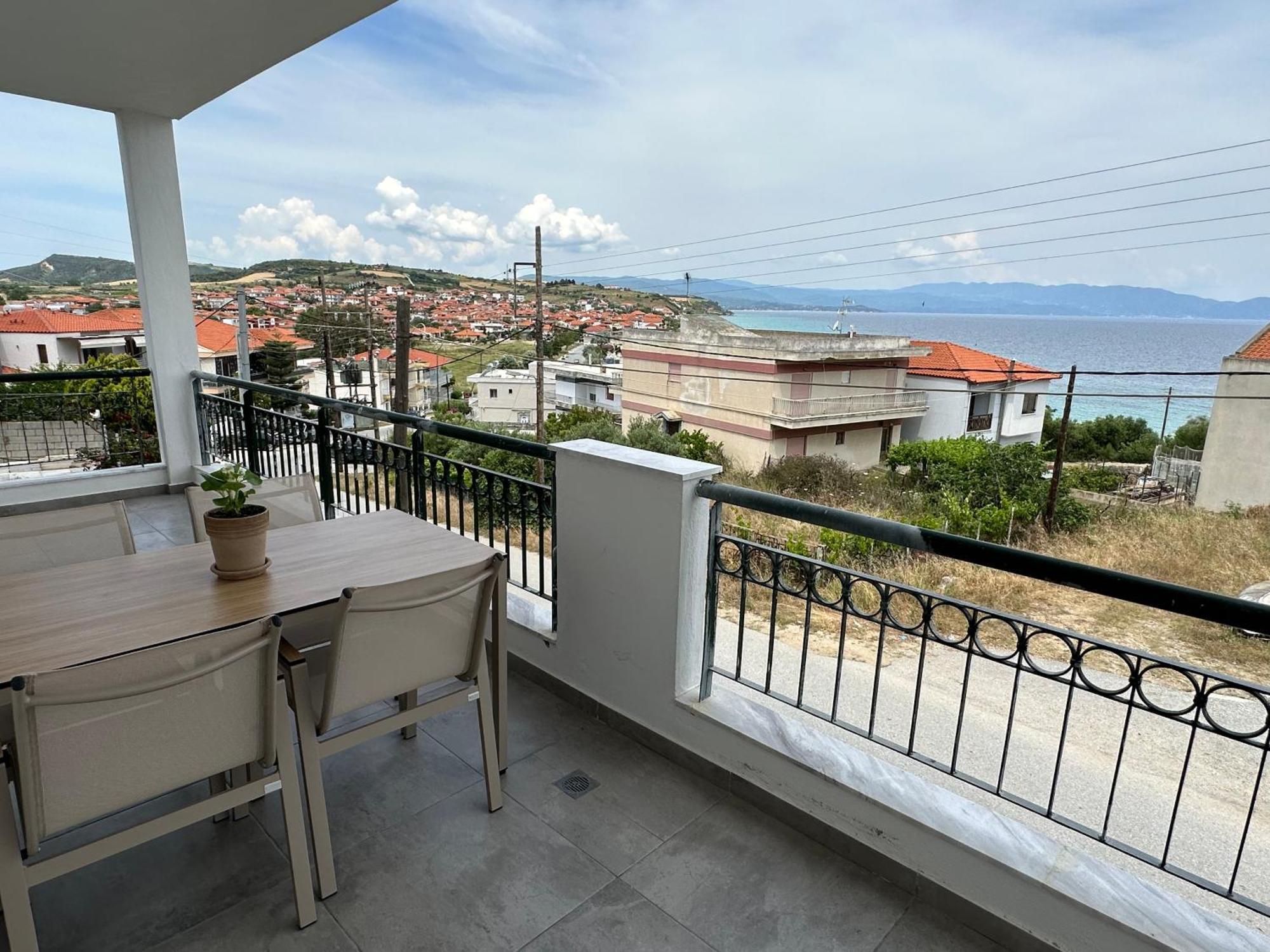 Villa Eleni Greece - Wonderful Sea View Studios Nea Roda Zewnętrze zdjęcie