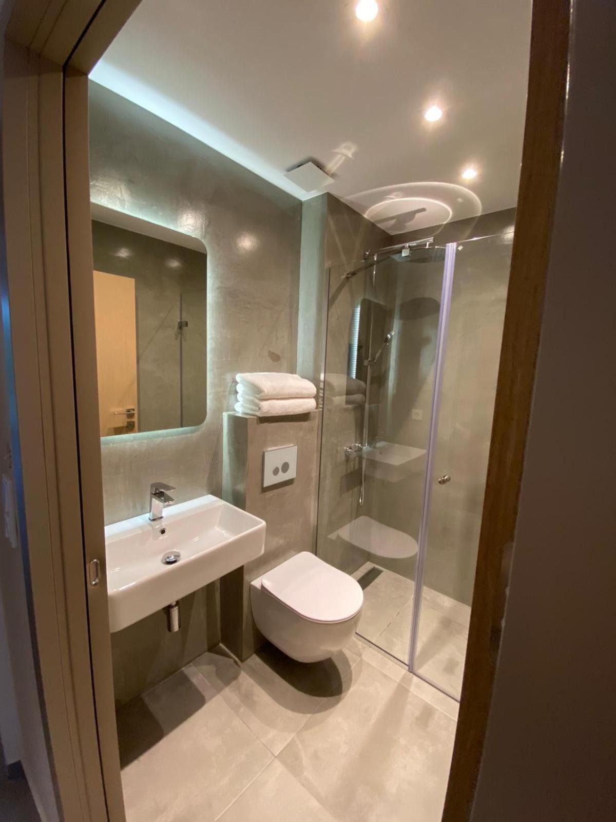 Villa Eleni Greece - Wonderful Sea View Studios Nea Roda Zewnętrze zdjęcie